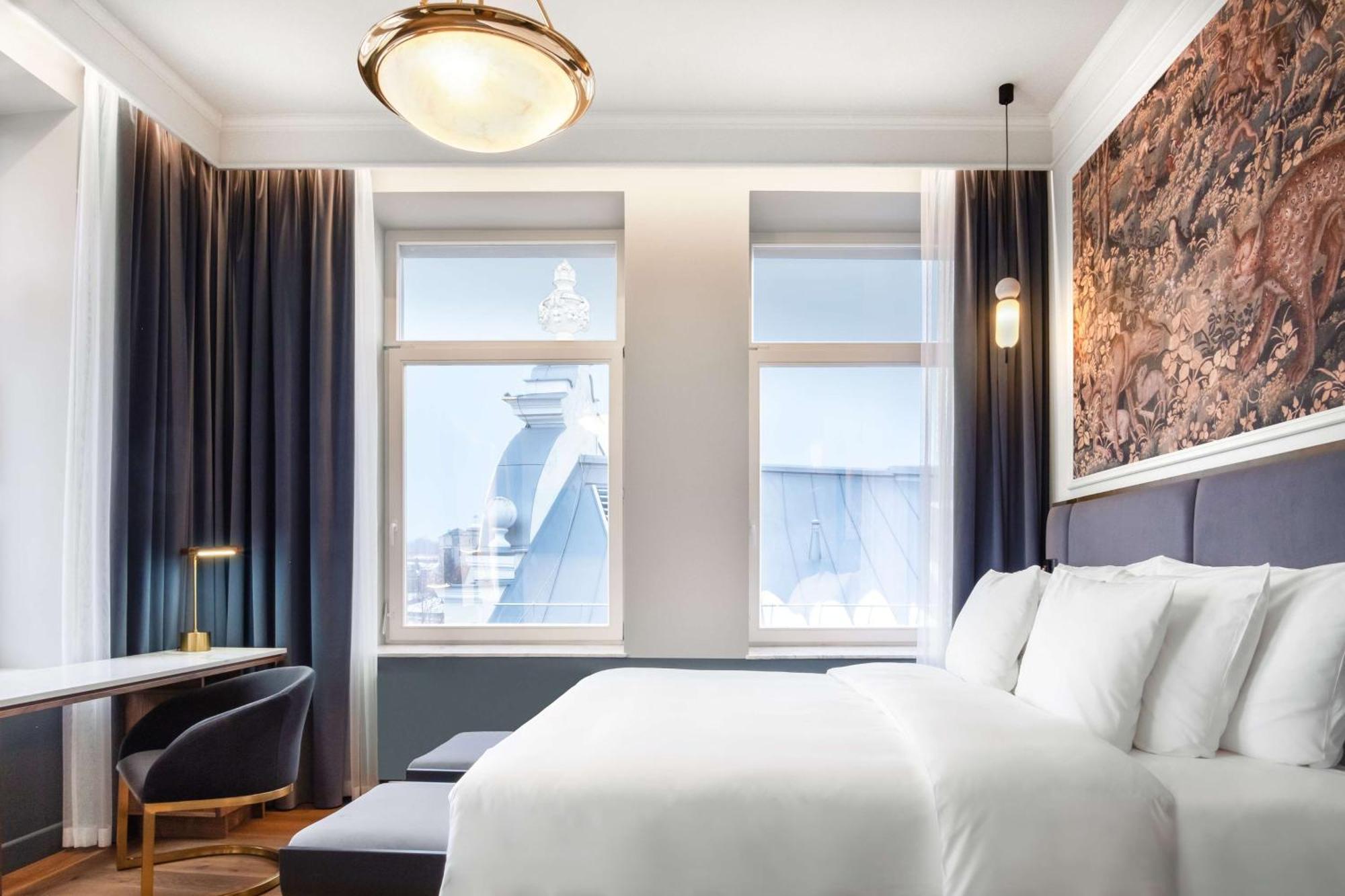 Radisson Collection Astorija Hotel,