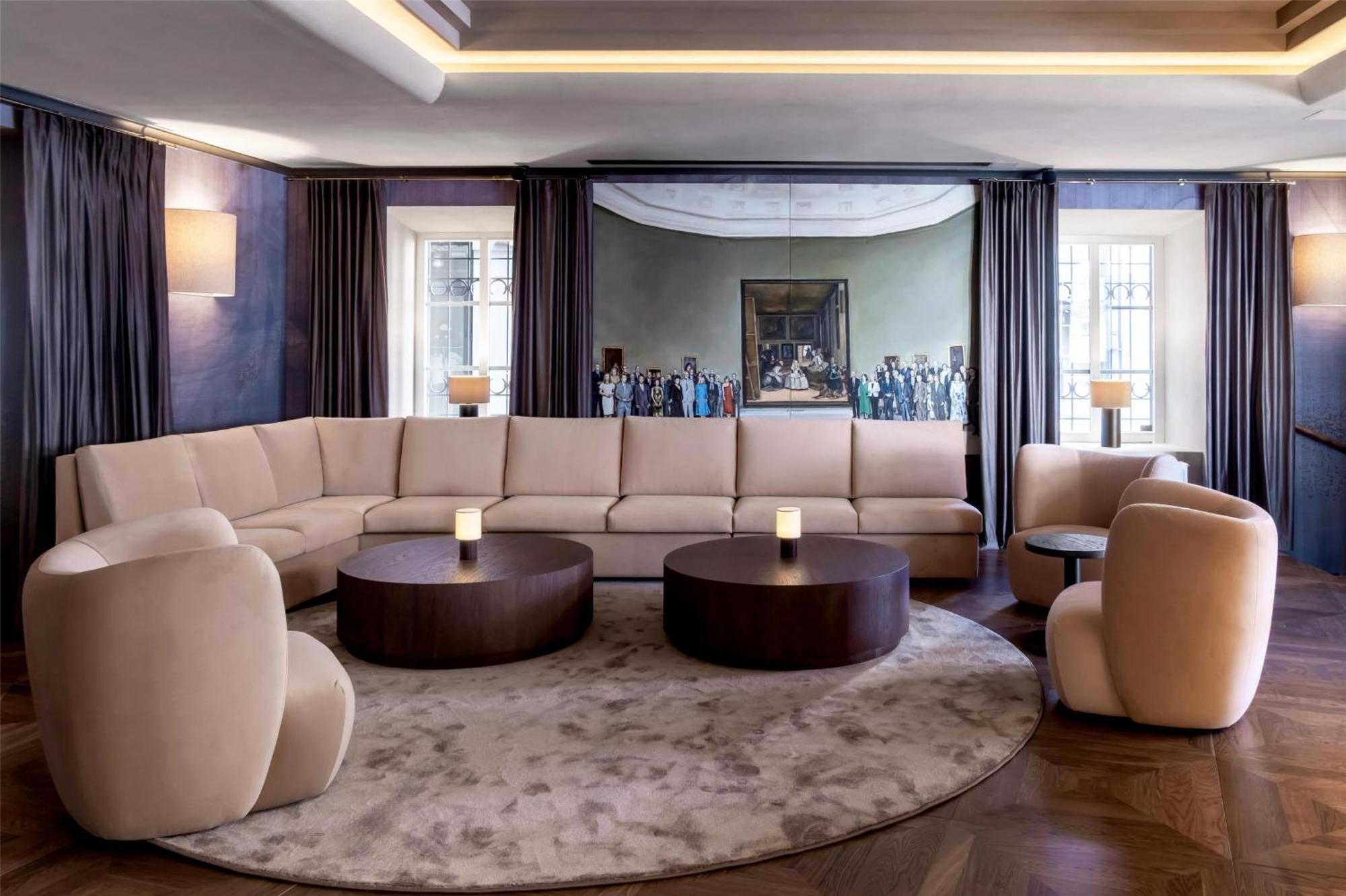 Radisson Collection Astorija Hotel,