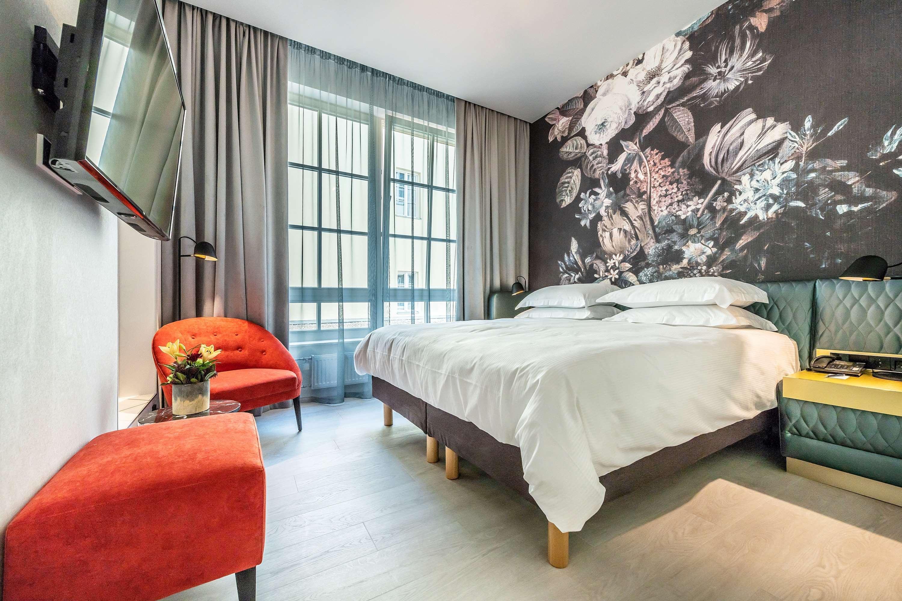 Radisson Collection Astorija Hotel, 5*