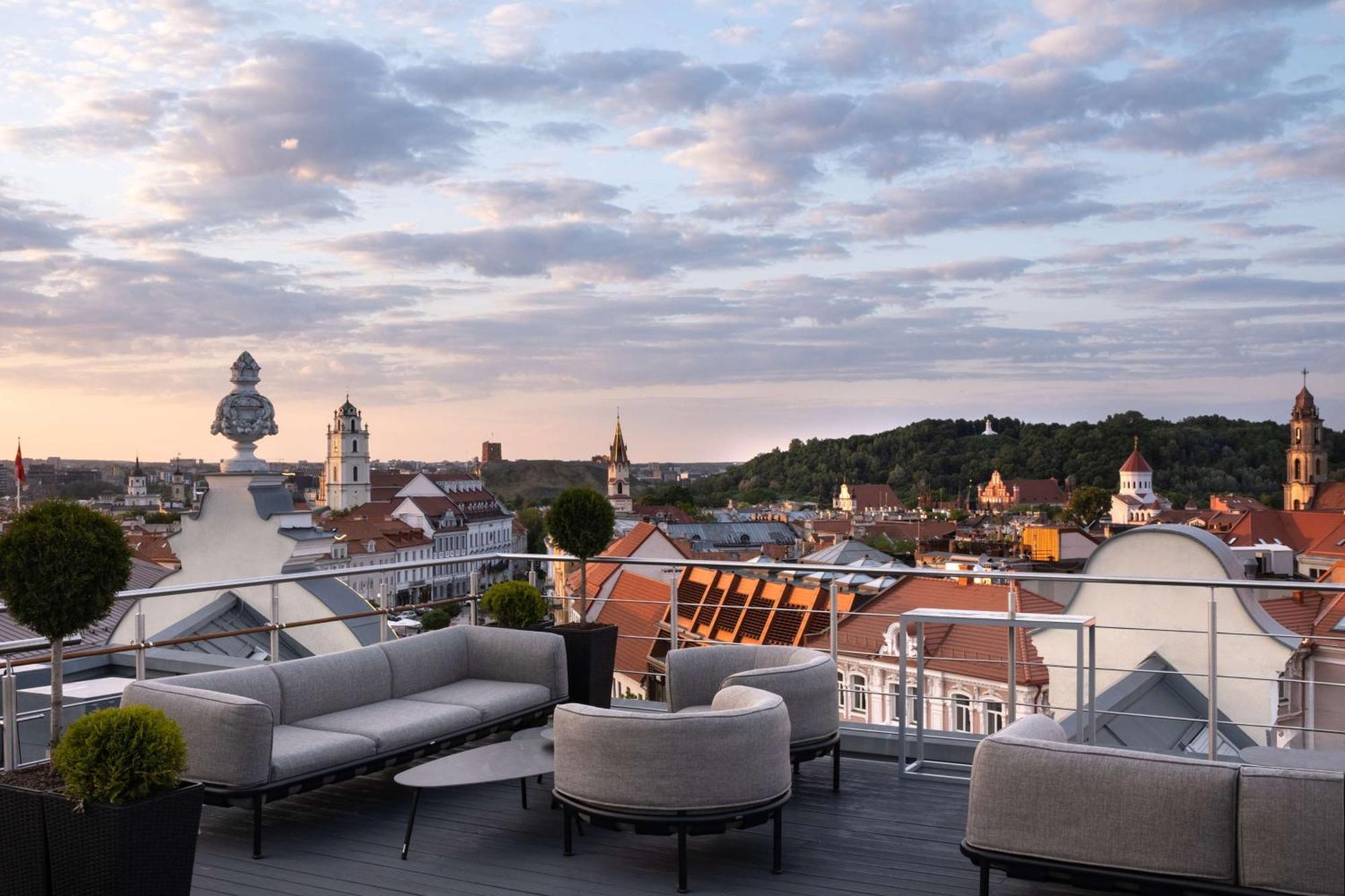 Radisson Collection Astorija Hotel, Hotel Vilnius