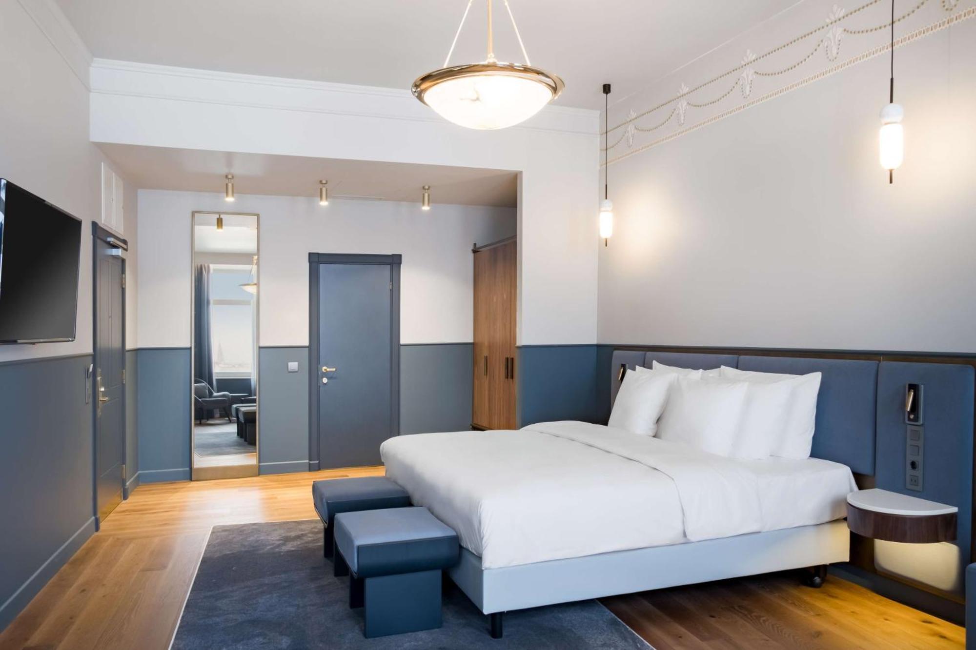 Radisson Collection Astorija Hotel, 5* Vilnius